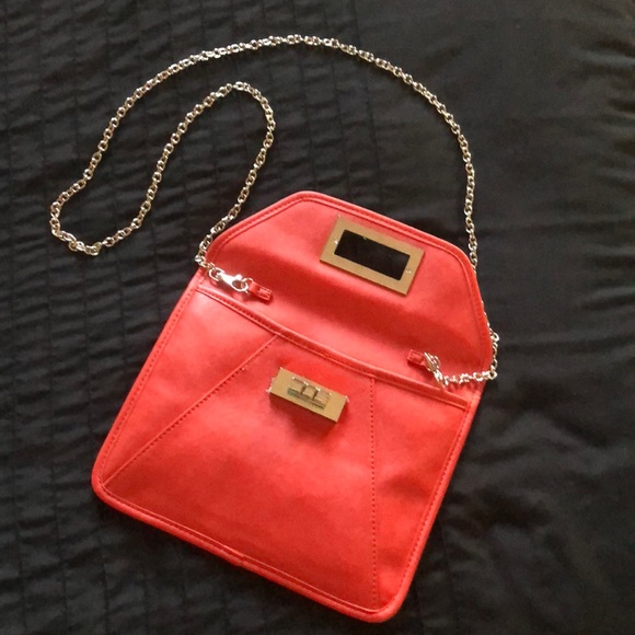 Purse - Picture 2 of 4